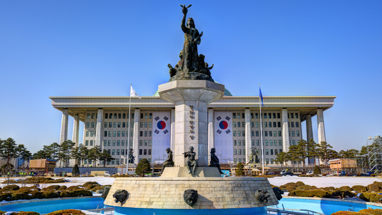 在提案未能通过黎民议会后，韩国政治人物将无需披露其加密货币持股
